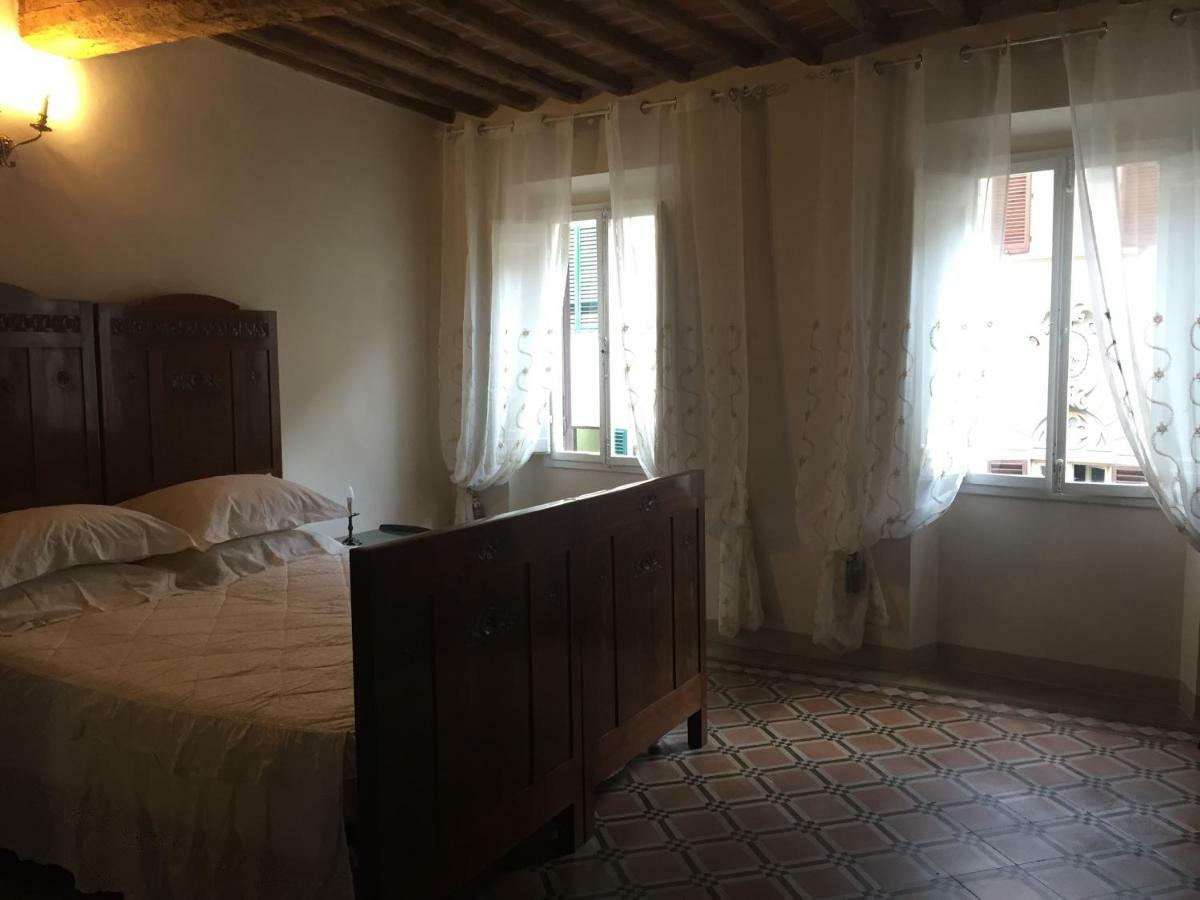 La Casa Di Luigi Lägenhet Montevarchi Exteriör bild