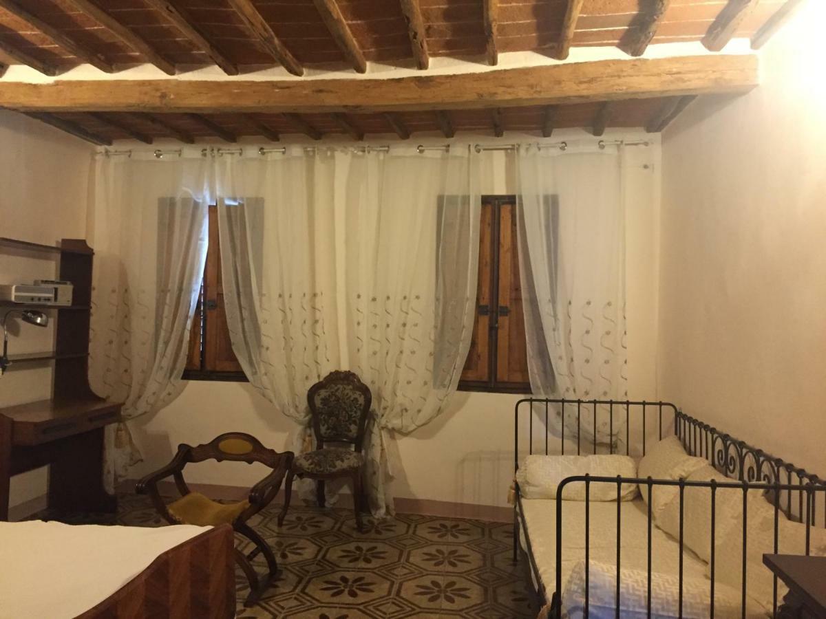 La Casa Di Luigi Lägenhet Montevarchi Exteriör bild