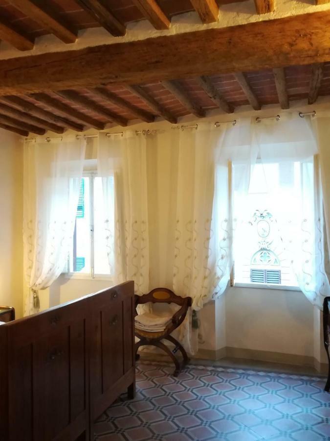 La Casa Di Luigi Lägenhet Montevarchi Exteriör bild